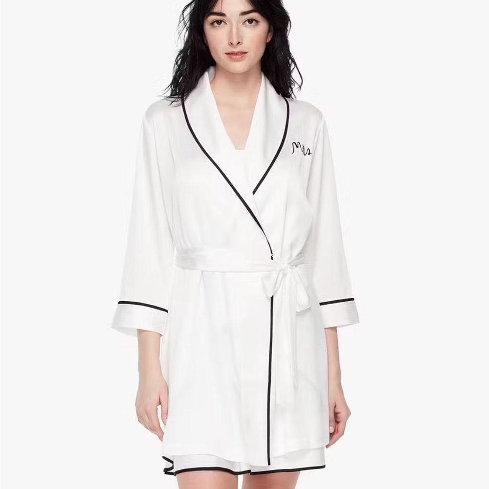 Kate Spade Mrs. Robe